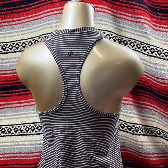 Lululemon Tank Top - Picture 4 of 5